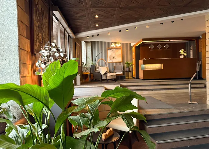 Edi Hotel