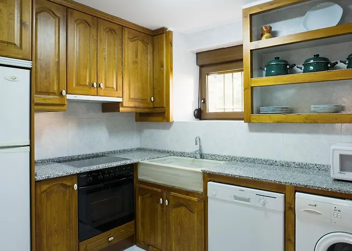 Apartamentos Casa Buisan