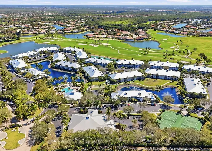 Family Hotel: Greenlinks Golf Villas At Lely Resort