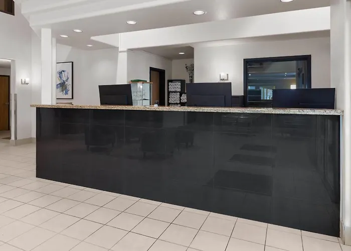 Super 8 By Wyndham