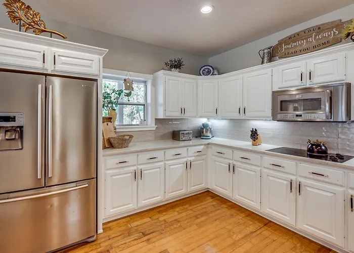 Spacious Getaway By Wolf Pen Gap 15 Acres And Pool!
