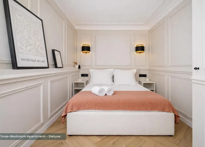 Poeticstay - Louvre