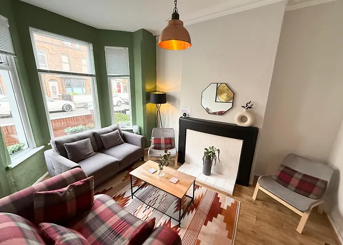 Pets Allowed Hotel Home For Your Belfast Escape!