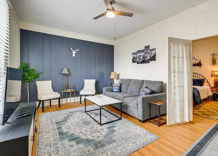 Downtown Anaconda Studio Walk To Dining And Bars!