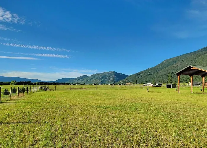 Charming Chalet Close To Gnp, Downtown & Game Room!