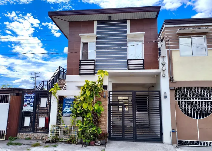 Snow Apartment - Near Clark International Airport And Dinosaurs Island