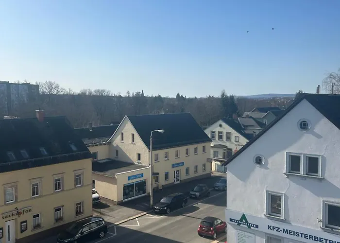 Schoenes Apartment Chemnitz Gablenz - Mit Homeoffice, Fahrstuhl, Barrierefrei, Oepnv, Supermarkt, Restaurant Direkt Vor Der Tuer, Internet Und Tv Inkl - Fuer Monteure, Urlauber Und Geschaeftsreisende