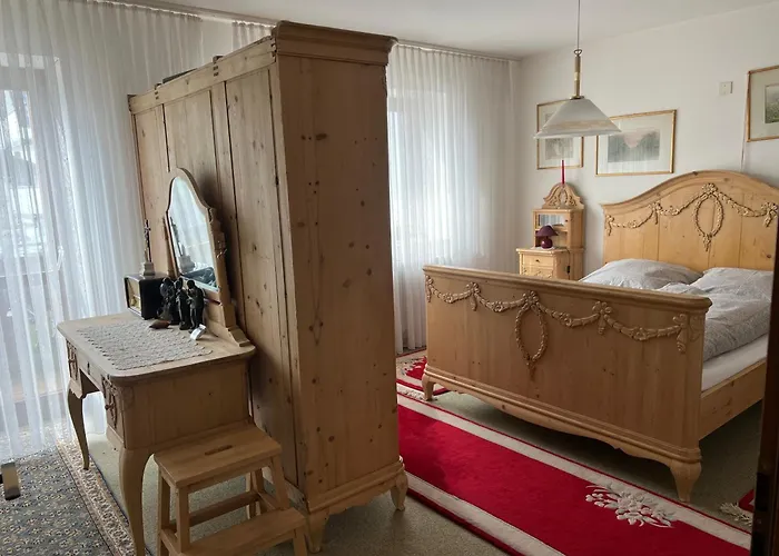 Ferienhaus Natternberg Spacious Apartment Large Living Room 4 Bedrooms Garden Quiet Near Deggendorf