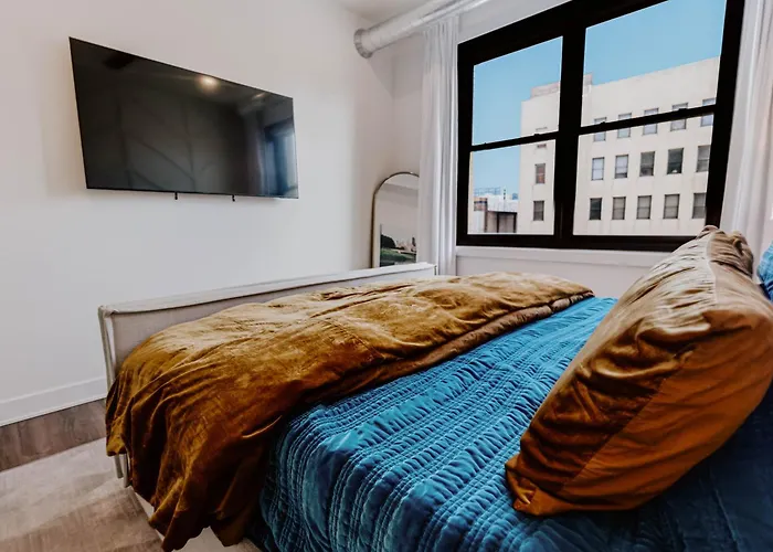 Husker Home Ten40 Is In The Heart Of Downtown Lincoln Where You Can Walk To Haymarket & Unl