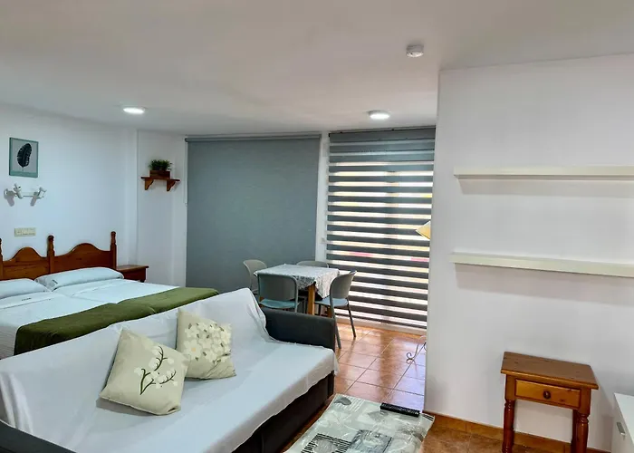 Apartamentos Turisticos Yamasol