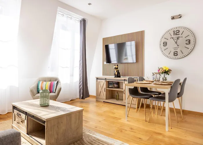 Flandres Appart' Hotel