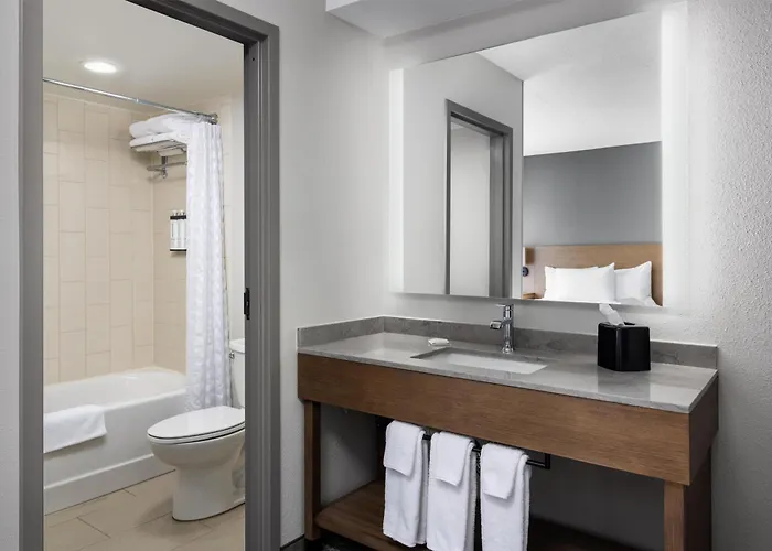 Family Friendly Hotels Hyatt Place Colorado Springs Garden Of The Gods
