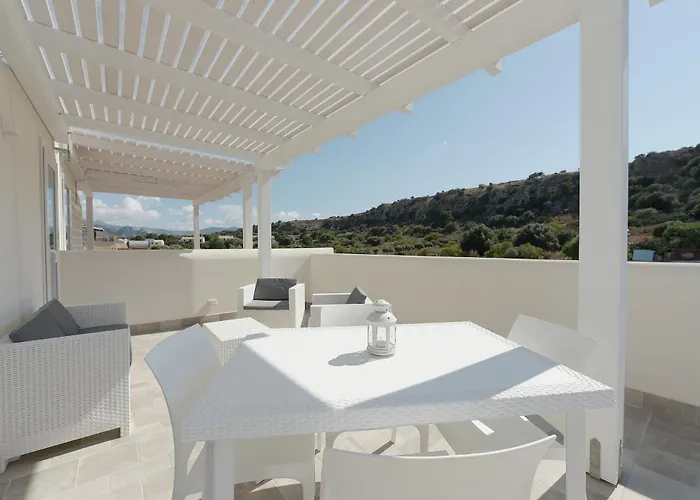 Isule Apartment & Terrace