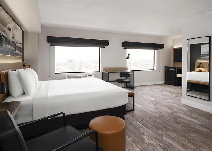 Best Western Plus Newark Airport West