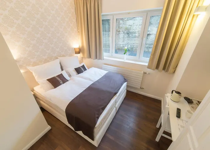 List Five - Your British Guesthouse