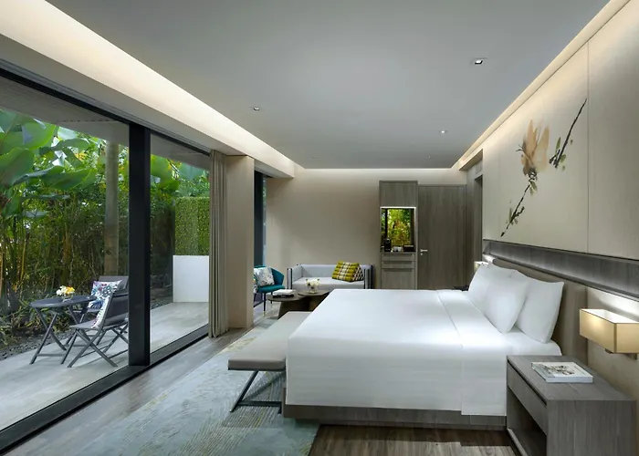 Resort: Dusit Thani Laguna Singapore