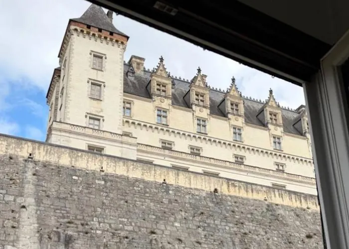 Centre Pau Proche Chateau Et Gare 33 M2
