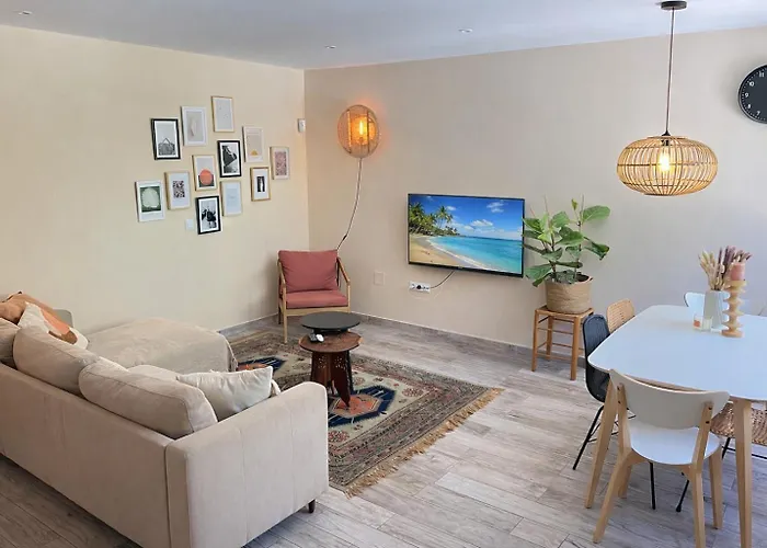 Casa Pitaya - with jacuzzi&garden near Málaga&beach