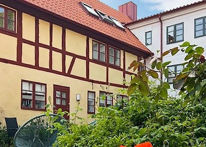 2 Bedroom Awesome Apartment In Ystad