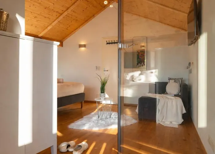 Modernes Apartment Mit Alpenblick, Balkon & Parkplatz Nahe Thun Und Interlaken