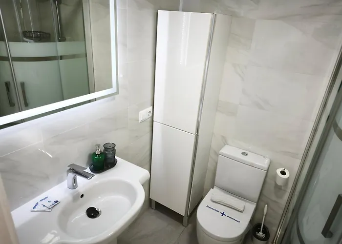 El Estudio De La Playa Sunny Holidays Benalbeach