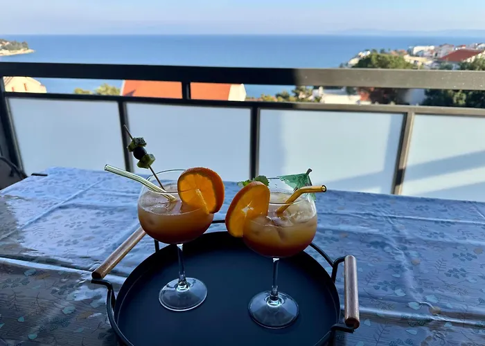 Apartment Relaxing Sea View, Okrug Gornji
