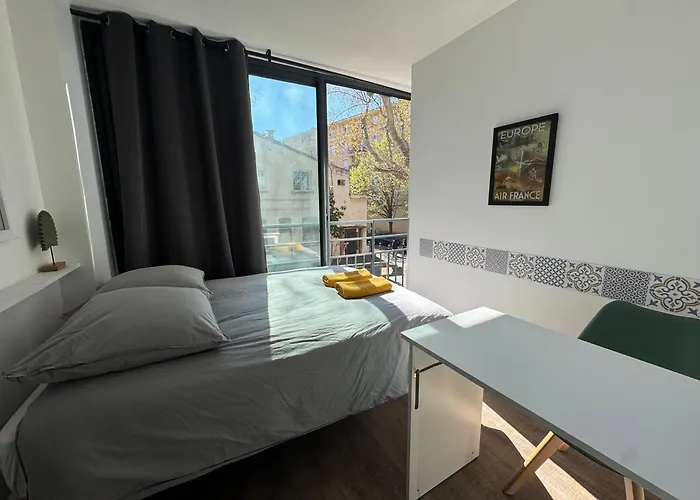 L'Amandier - Joli appartement T3 neuf centre ville à 2 pas de la Rotonde Mirabeau et des Allées Provençales