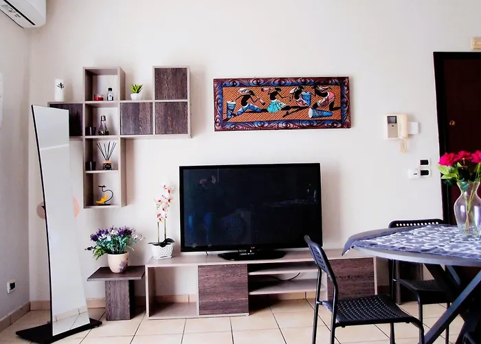 Casa Guttuso Modern Apartment - Parking & Airport Area