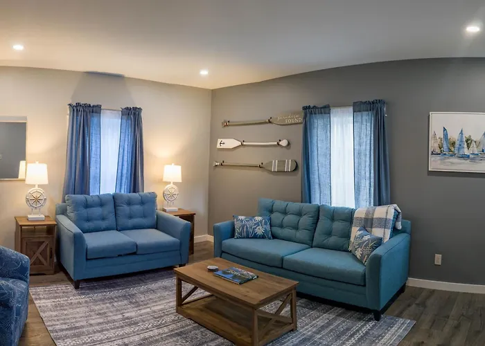 Newly Renovated Acadia Apartment Mple Street