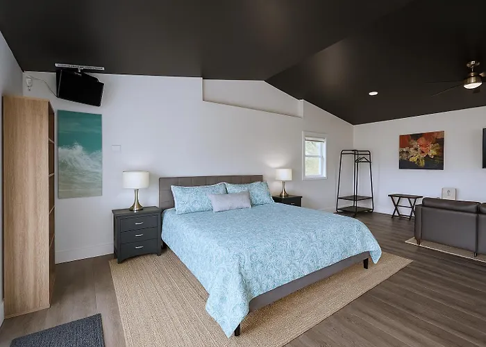 Okangan Sunset Bungalow