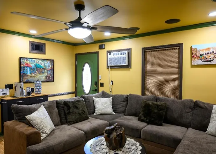 The Emerald Den Oasis