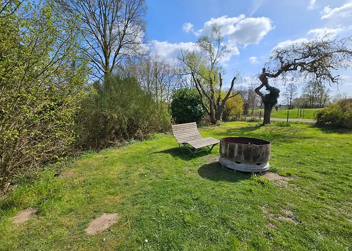 Gartenblick Im Gutshaus - Ferienwohnung