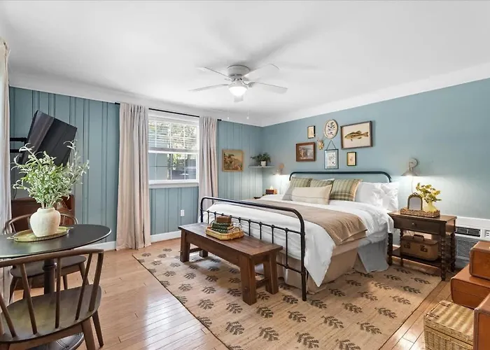 7- Rock Island Cottage