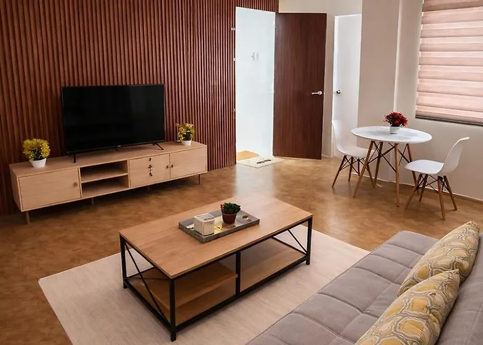 Modern Cozy Home Near The Farm At San Benito