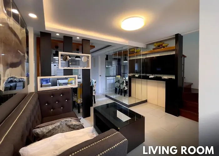 Victorian Charm, Modern Comfort - Near Sm Batangas