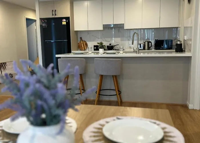 3 Bd Penthouse With Private Balcony In Penrith