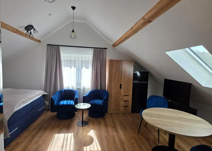 Modern Apartment In Downtown