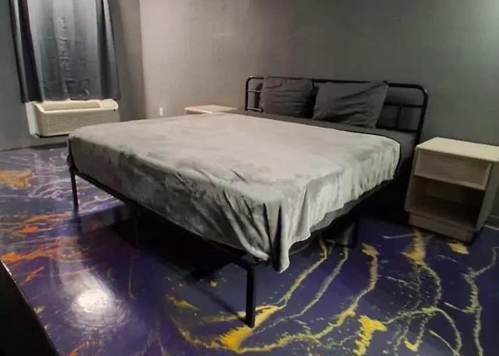 King Bed Hotel Room 255