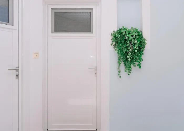 Maroudas Apartments