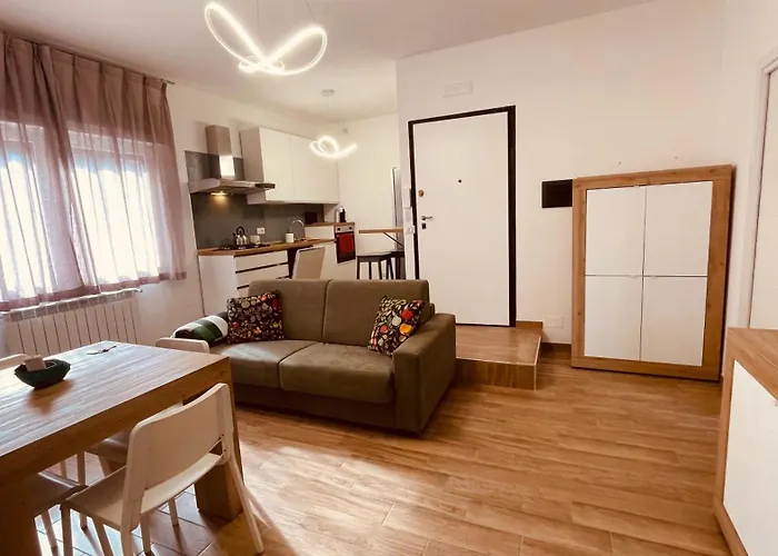 La Contessa Home