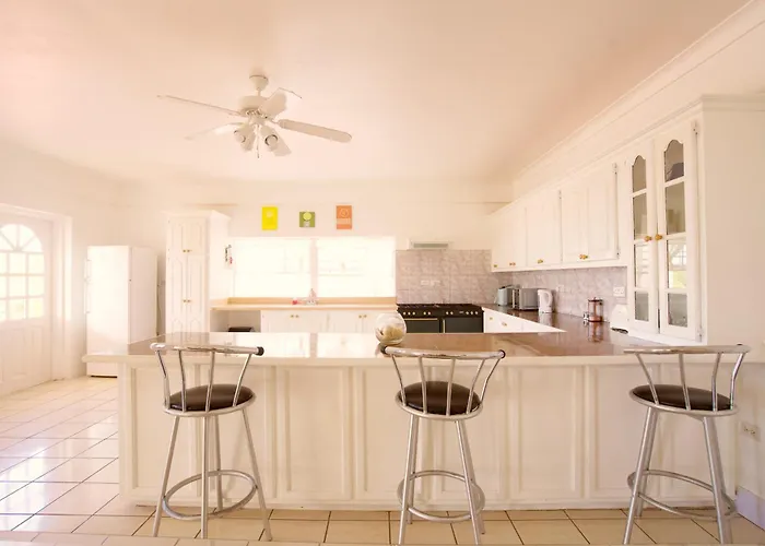 Villa Heights Guest House