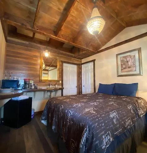 Sequoia Suite
