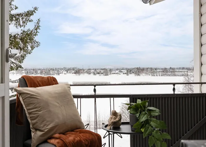 Guestly Homes - 1,5Br Top Floor Residence With Lake View