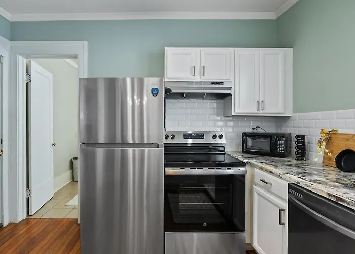 Downtown 3Br Apartment, Walk To Su, Burnet Park & Erie Canal