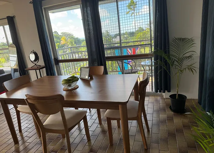 Uncle George'S Free Breakfast With Double Room Seaview Direct To Lautoka Pier