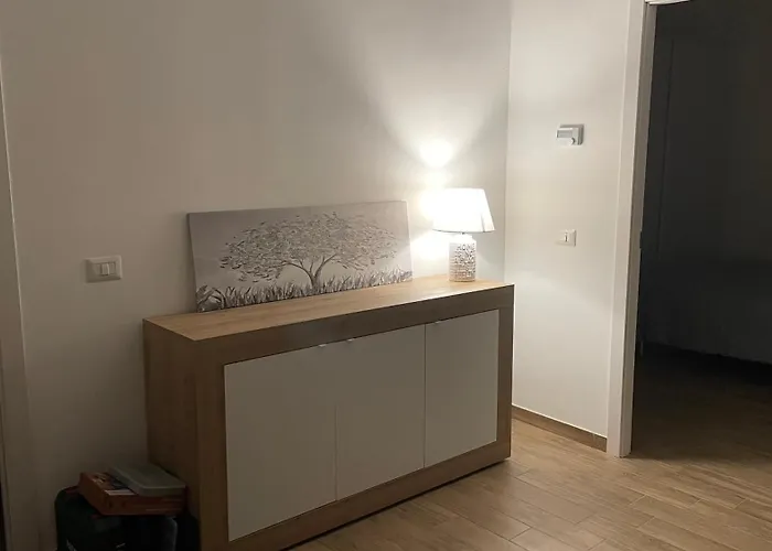 La Contessa Home