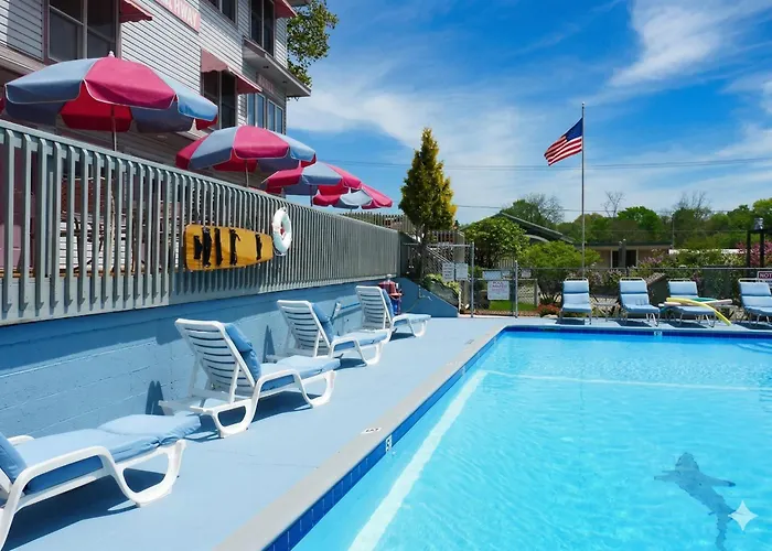 Couples Waterfront Getaway Near Beach And Trails