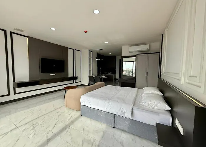 Phanvilay Apartment Service, Vientiane Central