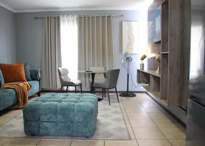 Stonewall Luxury Apartment