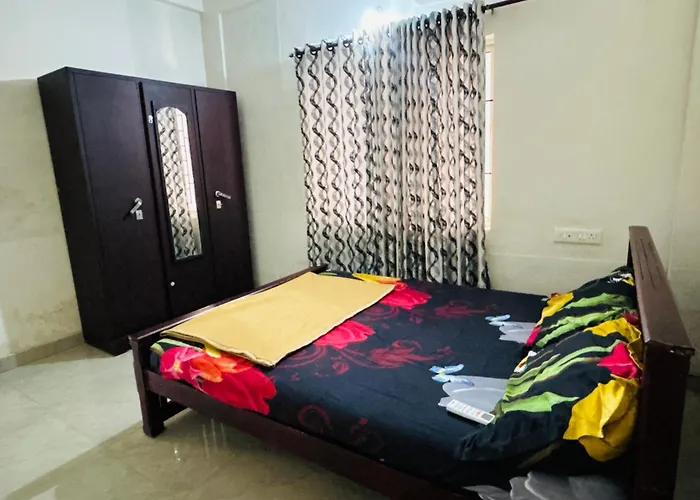 Immanuel Homestay, Kalathipady, Kottayam, Flat A